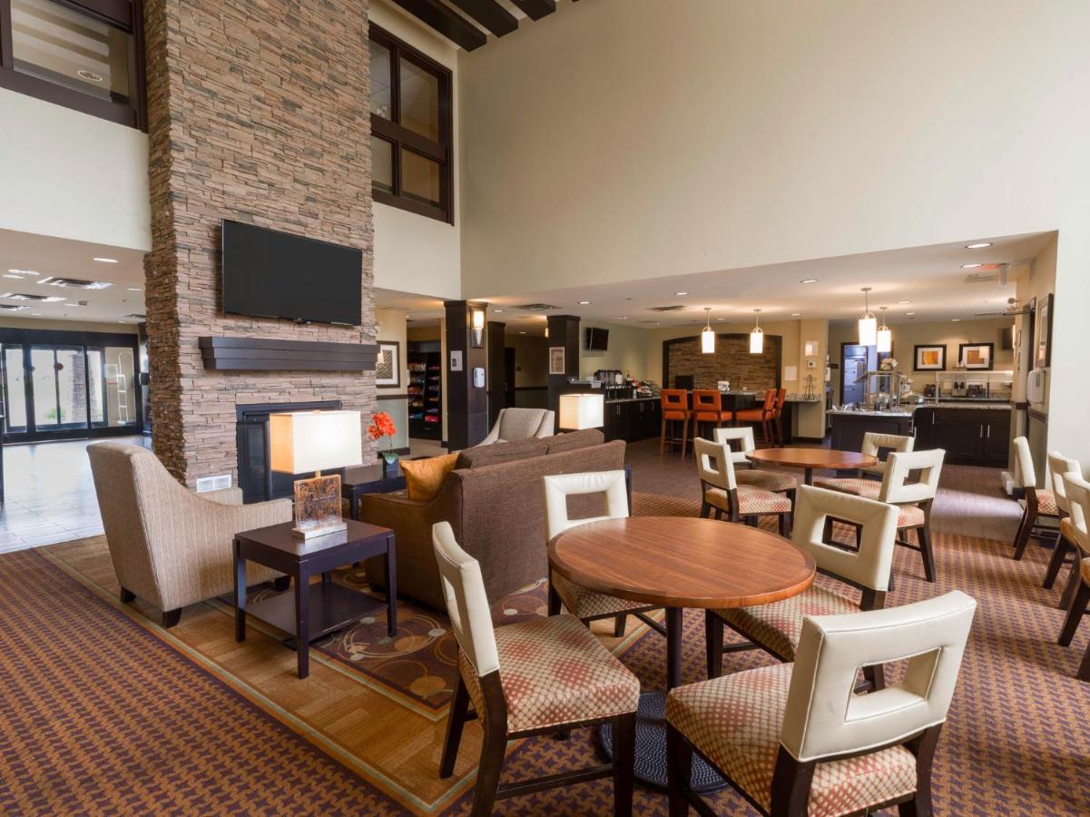 Staybridge Suites West Edmonton By Ihg Zewnętrze zdjęcie